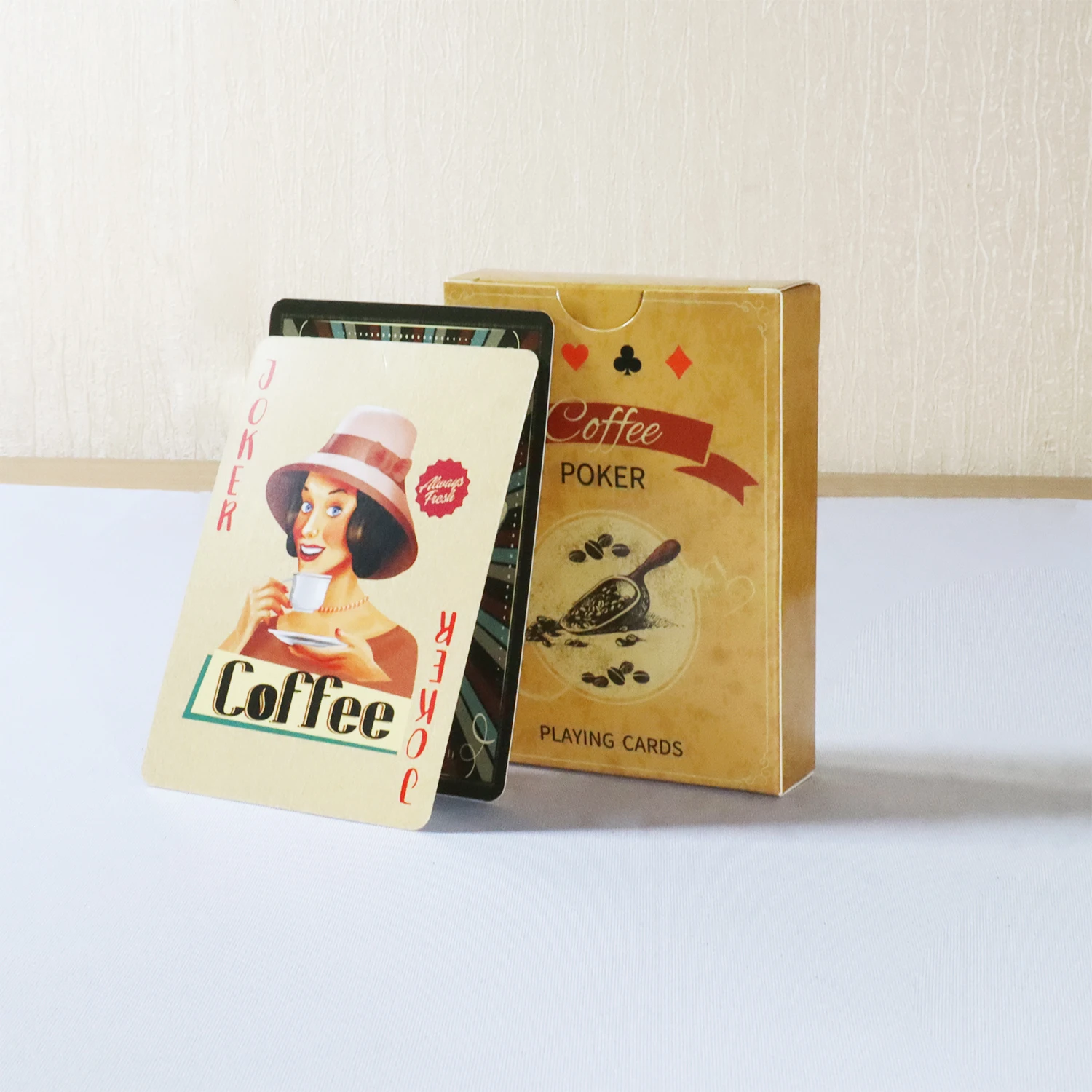 Book Party Games - กาแฟกระดาษเล่นไพ่สไตล์วินเทจ 54 ใบเกมกระดานดาดฟ้า Retro คลาสสิกโป๊กเกอร์การ์ดสําหรับ Coffee